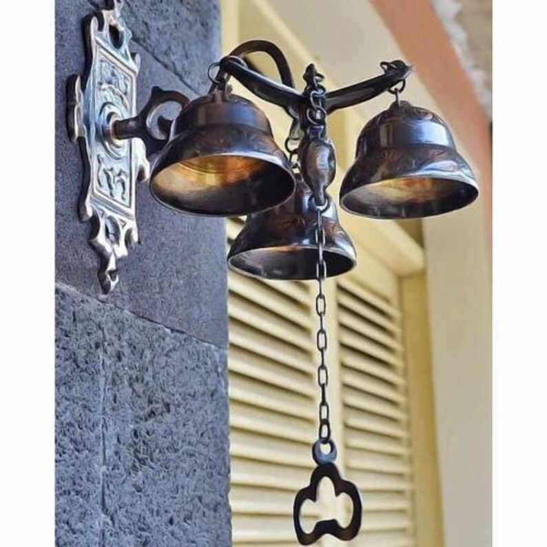 Wall-mounted brass door chime
Brass door bell vintage gift
Solid brass door bell for home
Brass shopkeepers bell for home
Brass door bell decorative
Vintage brass hanging door bell
Solid brass wind chime vintage
Brass door bell gift for housewarming