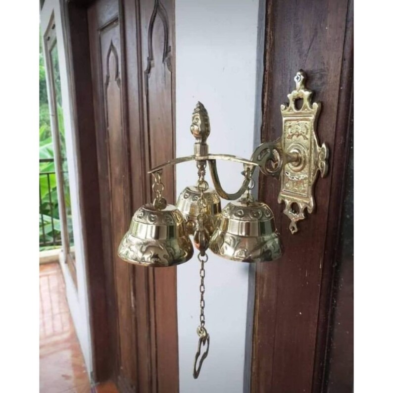 Brass door bell for vintage decor
Wall-mounted solid brass door bell
Brass wind chime for home decor
Vintage brass shopkeepers door bell
Solid brass door bell hanging
Brass door bell gift for him and her
Brass door bell vintage hanging