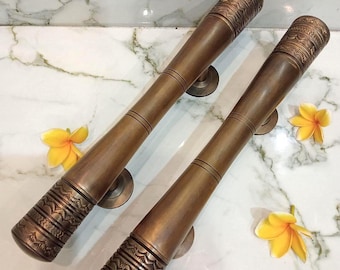 Set med 2 dörrhandtag i massiv mässing, 40 cm | Vintage dörrhandtag i mässing | Handgjorda lyxiga dörrbeslag i Bali | Par ytterdörrhandtag