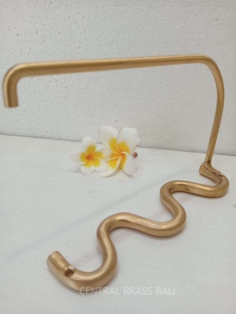 CentralBrassBali Wavy Toilet Paper Holder - Thumbnail 3