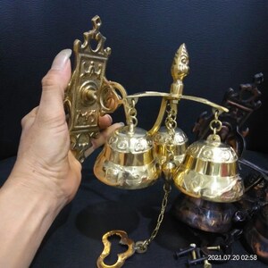 Wall-mounted brass door bell vintage
Brass wind chime for home entry
Solid brass door chime vintage
Vintage hanging brass door bell
Brass door bell gift for couple
Brass door bell shopkeepers vintage
Solid brass wall-mounted chime