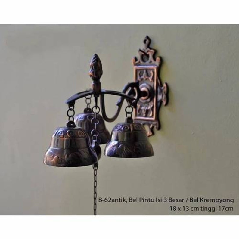Brass door bell home decoration
Vintage brass door bell hanging
Brass door bell gift idea
Brass door bell for front entrance
Brass wind chime for front door
Solid brass door bell shopkeepers
Hanging vintage brass door bell