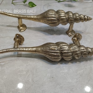 13.77&quot; inch GOLD long Large SHELL Shape Curvy seaside Brass Polished, shell door handle, brass door handle, Handle Grab Old Style 35 cm