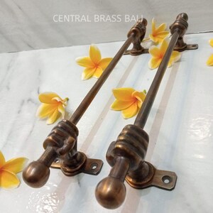 Vintage brass door handle
Antique brass door pull
Solid brass entry handle
Elegant brass door pull
Unique brass door handle
Main entry brass handle
Handcrafted brass door pull. Decorative brass door handle
Solid brass door pull, Brass entry door