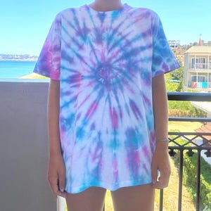 Tie dye T-Shirt - Bubble Gum, Pink, Blue - 100% Cotton - Handmade in the UK - Adult and Child Sizes Available - FREE Postage