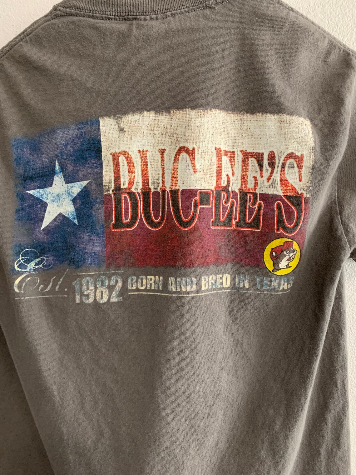 Buc-ees t shirt size S | Etsy
