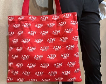 Delta Sigma Theta Fashion Tote Bag with an inside Pocket - Special Price ends Sunday!