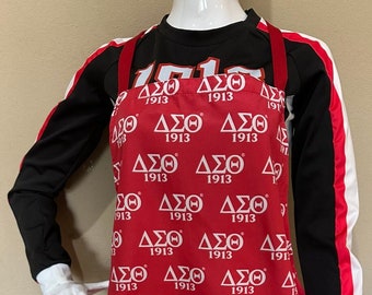 Delta Sigma Theta Apron with a Front Pocket