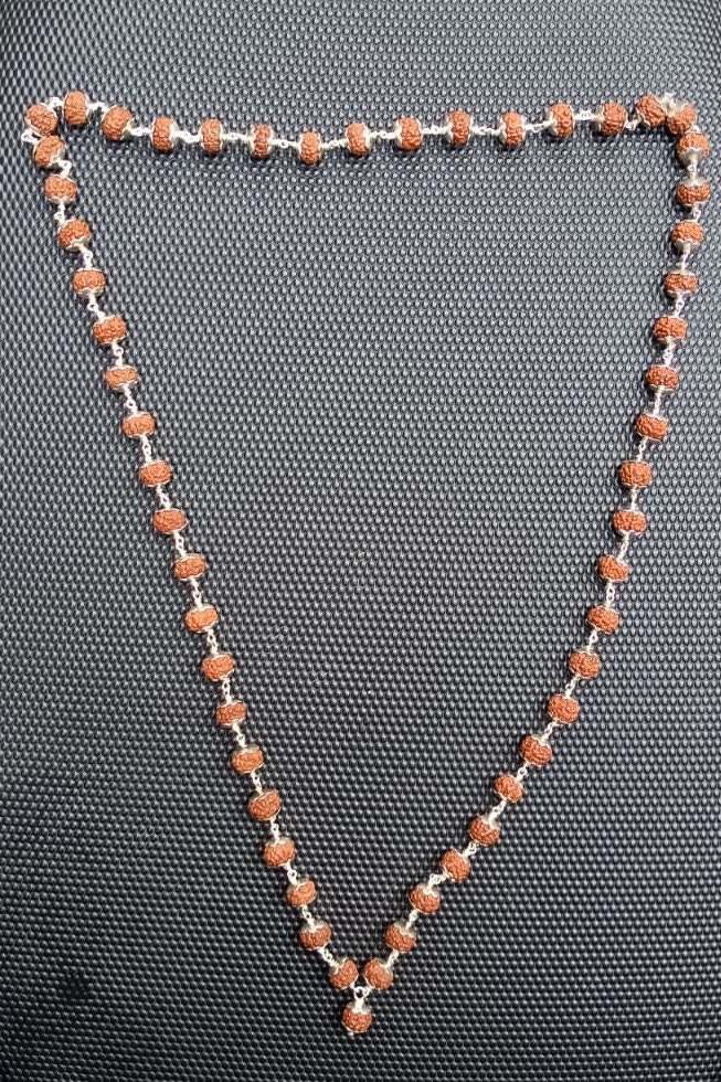 7 面インドネシア (ジャワ) ルドラクシャ ラクシュミ マーラー、純度