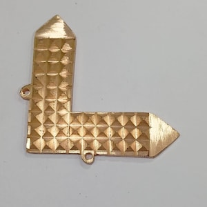 Copper Corner Pyramid Vastu Correction – Set of 4 pieces