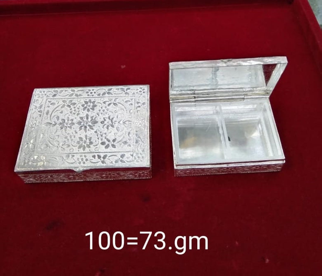 92.5 Pure Silver Box for Gifting in Antique Floral Carvings 92.5 Pure Silver Box for Gifting in Antique Floral Carvings