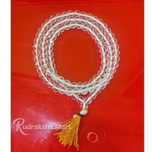 Diamond cut Sphatik mala - 8 mm in thread