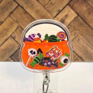 Halloween Pumpkin Candy Shaker Badge Reel: Nurse Teacher Fall Gift