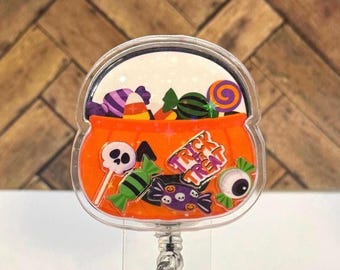 Halloween Pumpkin Candy Shaker Badge Reel: Nurse Teacher Fall Gift
