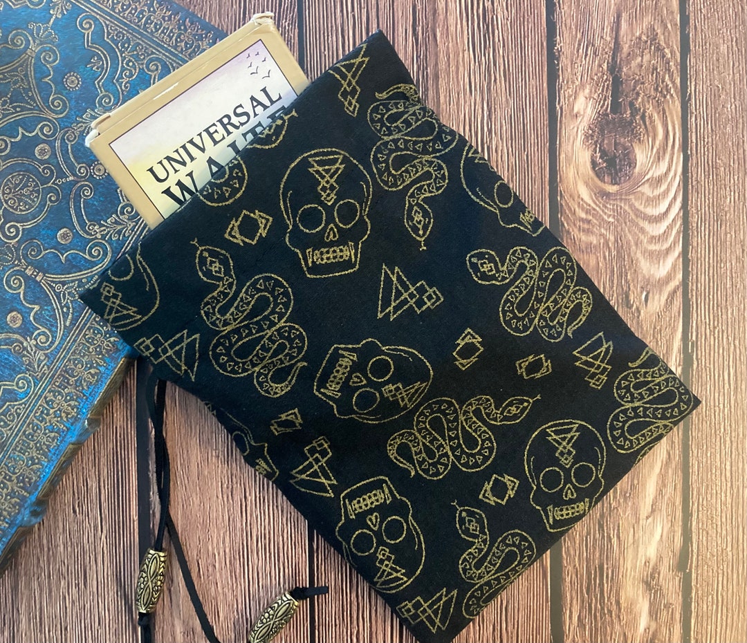 Tarot Card Tarot Deck Drawstring Bag Pouch - Black and Gold Skulls and ...