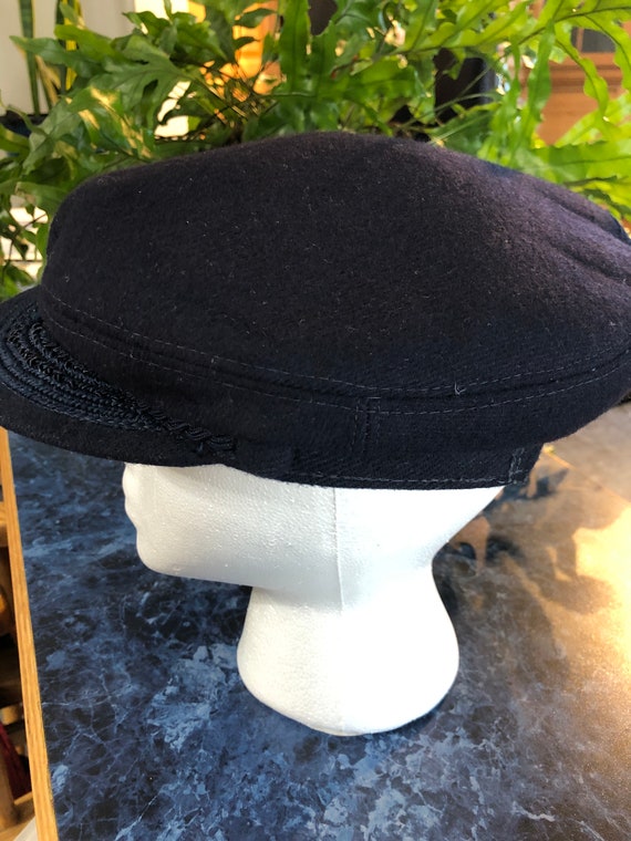 Visor Beret Cap - image 2