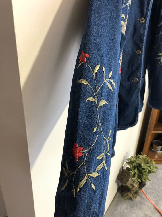 Vintage Sears  Tabi Floral Bird Embroidered Denim… - image 6