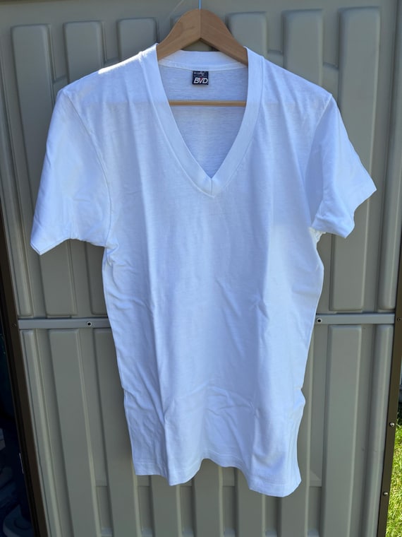 BVD Basic White Single Stitch V Neck T Shirt - image 1