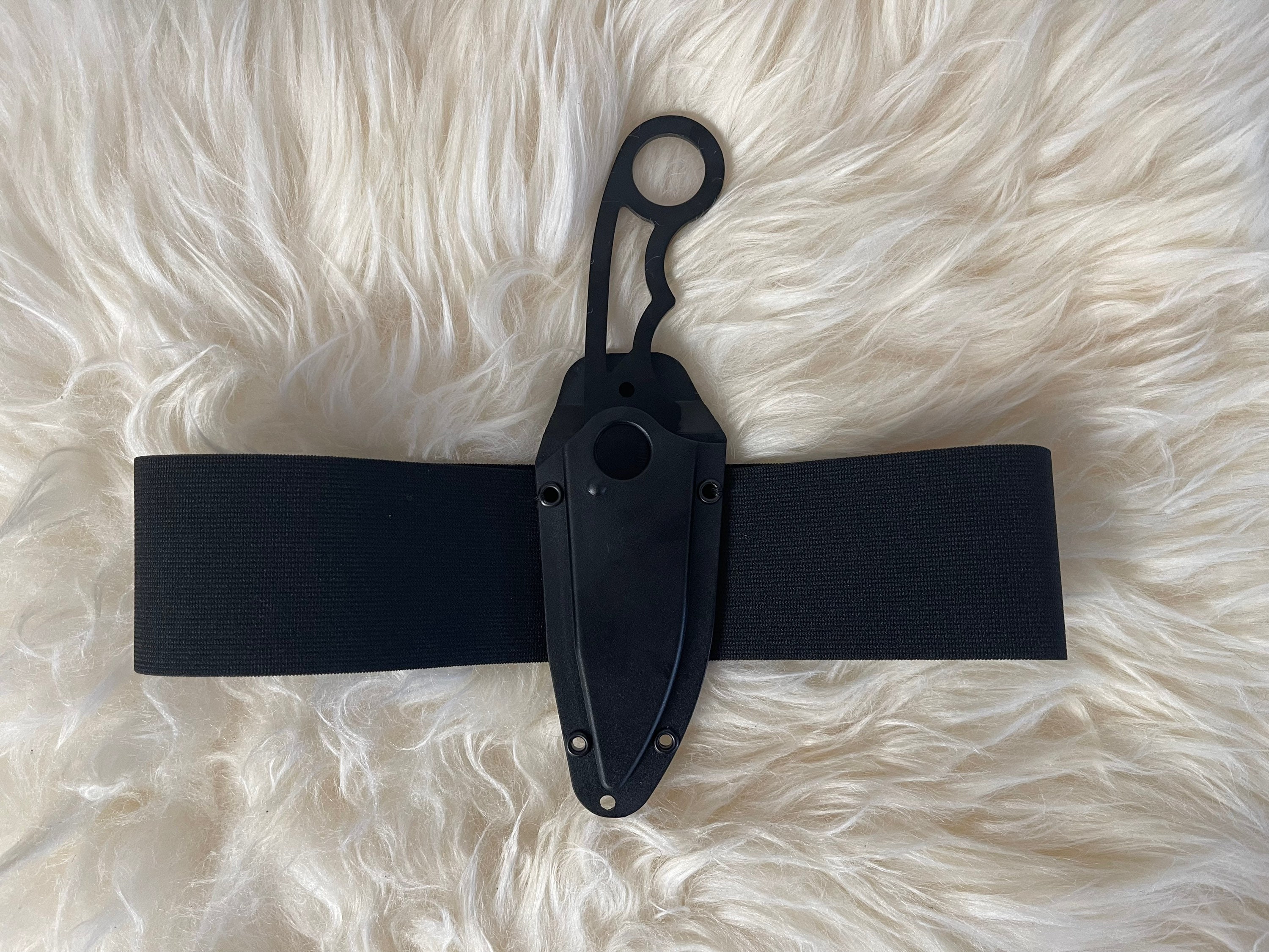 Thigh Knife (C)