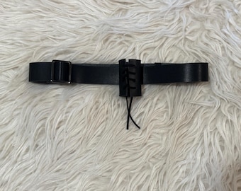 Banda ajustable para cuchillo de muslo