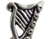 Harp Music Pewter Pin Badge - Hand Made in Cornwall