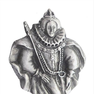 Queen Elizabeth I Pewter Brooch - Hand Made in the United Kingdom