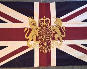United Kingdom Union Jack Royal Crest Fully Sewn Flag - 100cm x 50cm