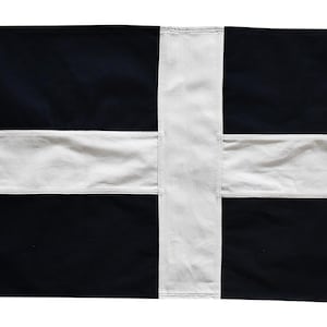 Cornwall Sewn Cotton Flag - 76cm x 43cm - 2 Eyelets
