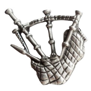 Bagpipes Pewter Brooch - Hand Made in the United Kingdom