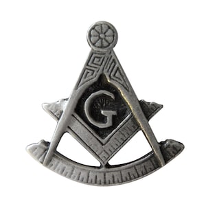 Past Master Square and Compasses with G Masonic Freemason Pewter Pin Badge - Hand Made in The United Kingdom