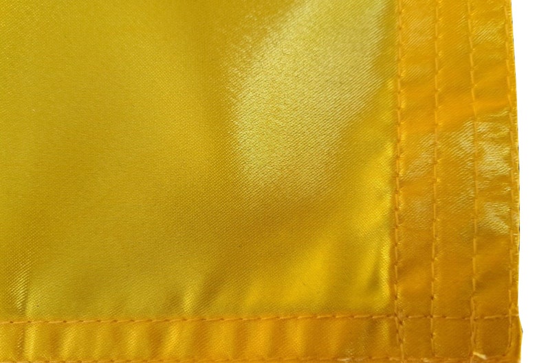 Yellow Quarantine Q Boat Flag With Rope and Toggle - Exclusive to ...