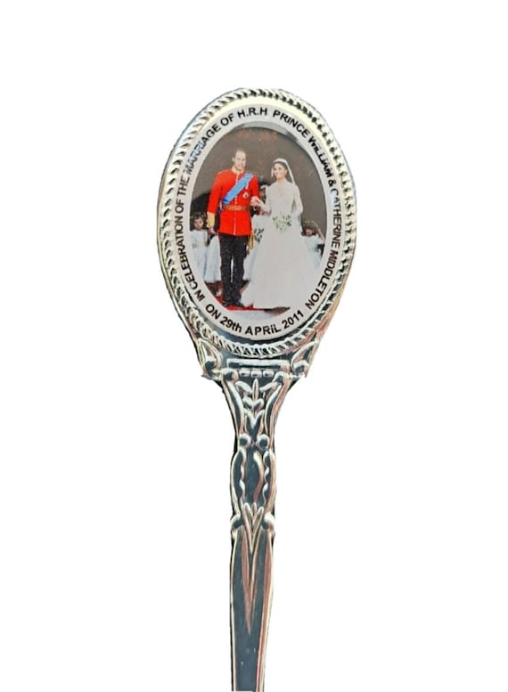 Lot 7 Accessoires The Royal Weddind 2011 Prince William