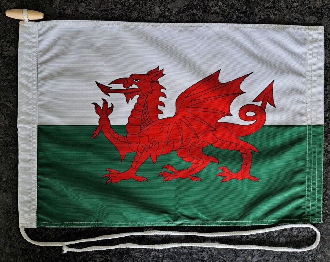 Wales Welsh Dragon Boat Flag With Rope and Toggle - Exclusive to ...
