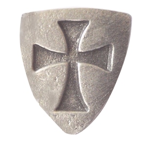 Knights Templar Small Pewter Pin Badge - Hand Made in The United Kingdom