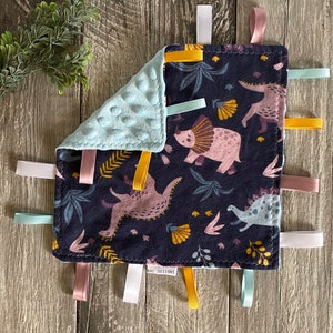 Dinosaur Tag Blanket, Baby Sensory toy, Baby tag toy, New baby gift, Welcome baby gift, Baby shower gift, Baby girl gift