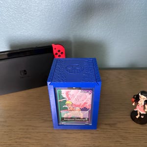 Doflamingo Anführer | Doffy| OP TKG LEADER Deck Box | Unterteilt | Tcg Deck Box | Magnetisch