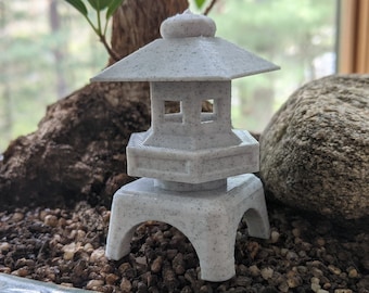 Pagode quadrado em miniatura