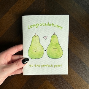 Felicitaciones a la pera perfecta - Compromiso lindo - Ella y ella - Novias - Tarjeta de felicitación divertida - Tamaño A2 - Felicitaciones - Juegos de palabras