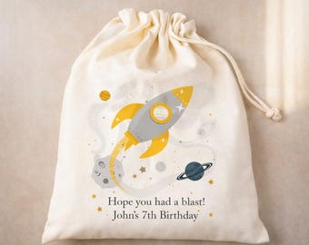 Personalised Rocket Gift Bag for Kids – Custom Space Birthday Sack – Name Party Favor Bag – Rocket Drawstring Bag – Boys Birthday Gift