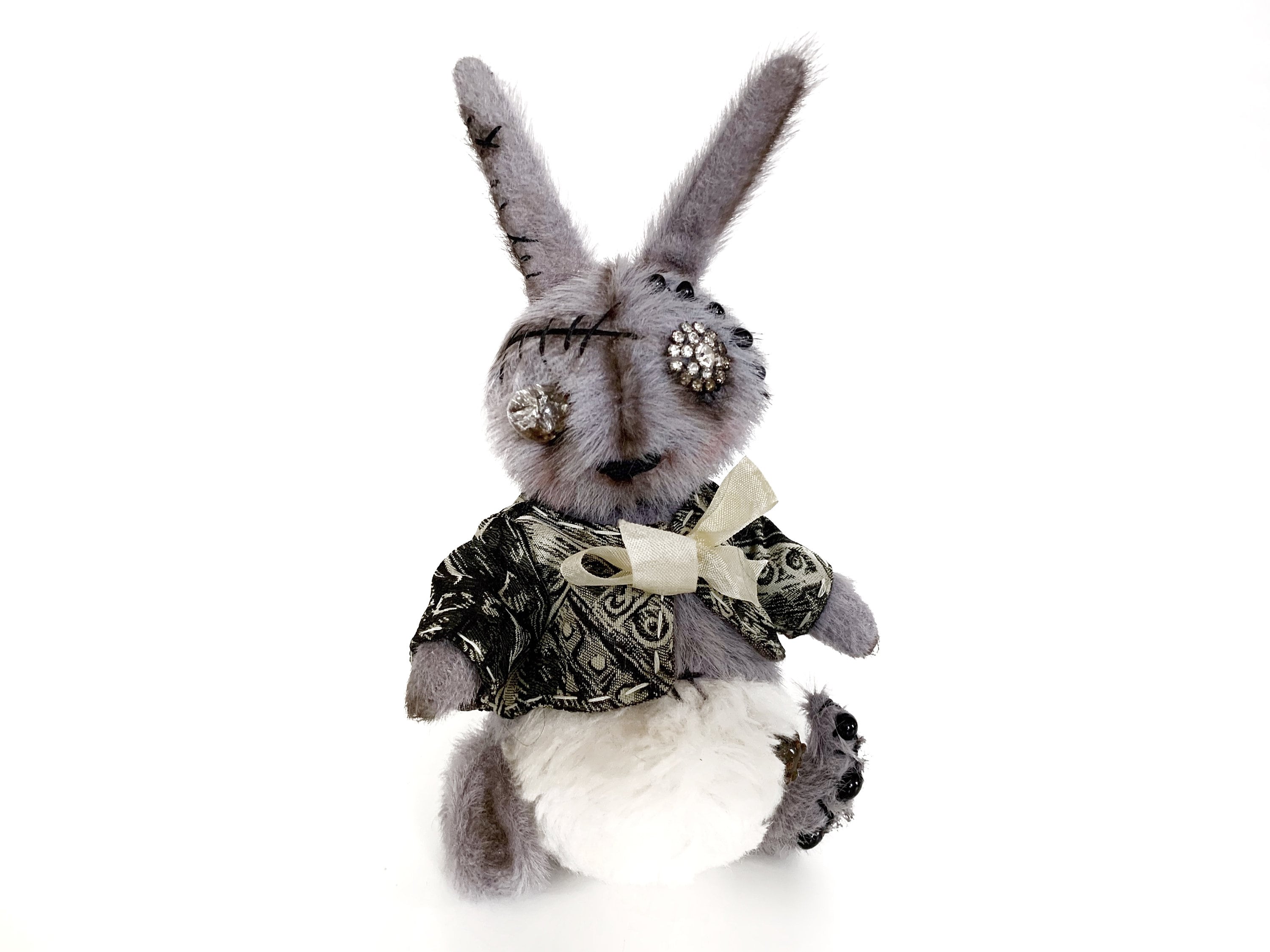 Handmade Creepy Plush Bunny Goth Doll Zombie Plush Toy 