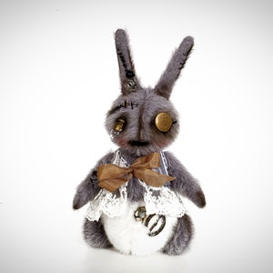 Conejito de peluche lindo y espeluznante hecho a mano, muñeco de peluche gótico, conejo de peluche de Halloween