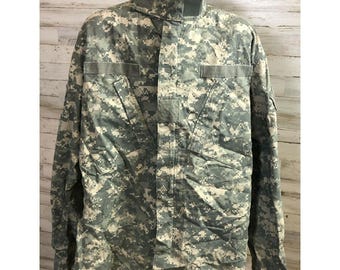 US Army Digital Multi Cam Combat Coat Medium/Regular Flame Resistant VG+
