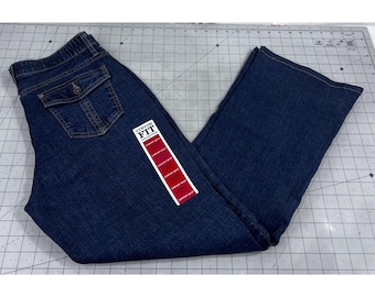 Lee Women's Comfort Waist Stretch Denim Jeans Sz. 8 Short Dark Wash Custom Fit