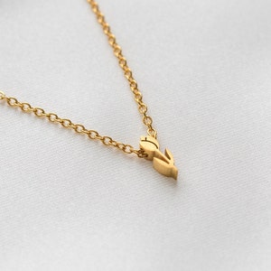 Tulip Necklace Dutch jewelery Stainless steel stainless steel gold or silver Minimalist necklace with small tulip charm Gift for her image 3