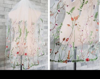 Reserved for Shawna - Flowers veil, 84 cm, Embroidery trimmed. Need by 2024.