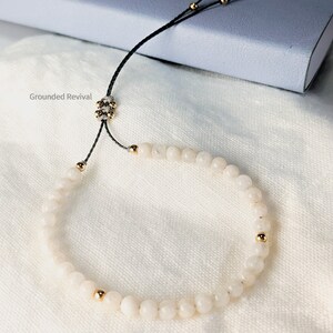 Mini bracelet Tasbih en quartz laiteux + carte Dua | Bracelet de 33 perles de prière pour femme, perles de prière Misbaha, cadeau musulman pour elle