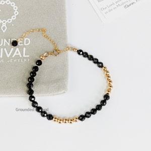 Bracelet Tasbih en spinelle noir + carte Dua | Or 14 carats/Argent | 33 perles de Tasbeeh pour femme, perles de prière islamiques, cadeau musulman pour elle