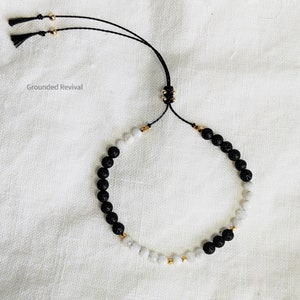 Bracelet Mini Tasbih avec pierre de lune de lave + carte Dua | Bracelet dhikr 33 perles pour femme, perles de prière islamiques, cadeau musulman pour elle