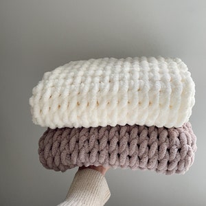 Soft Chunky Knit Chenille Baby Blanket plush Knitted Lightweight
