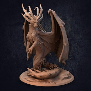 Glimmerscale - Dragon Miniature - The Dragon Trappers Lodge -  Fantasy - D&D - Pathfinder -  Monster